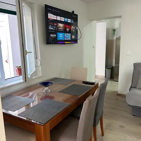 Duje & Roko Apartamento