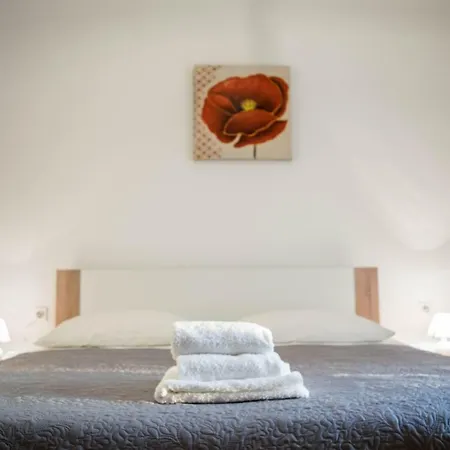 Duje & Roko Apartamento