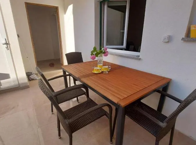 Apartman Duje & Roko *