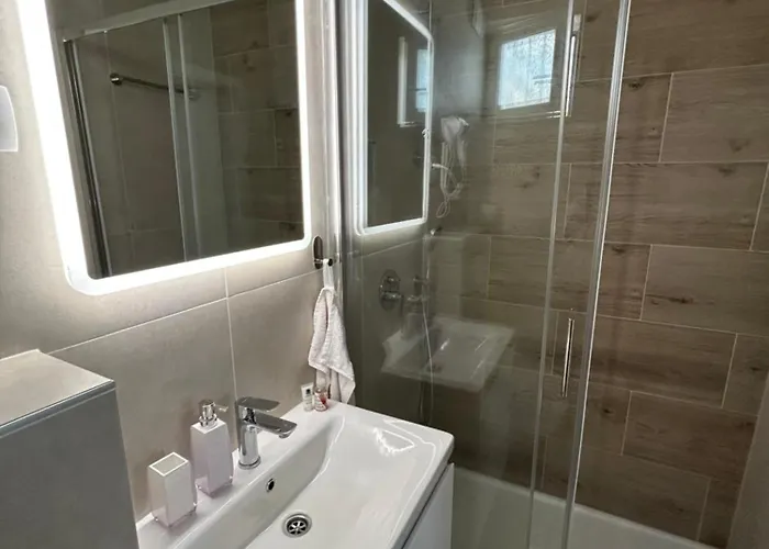 Duje & Roko Apartamento