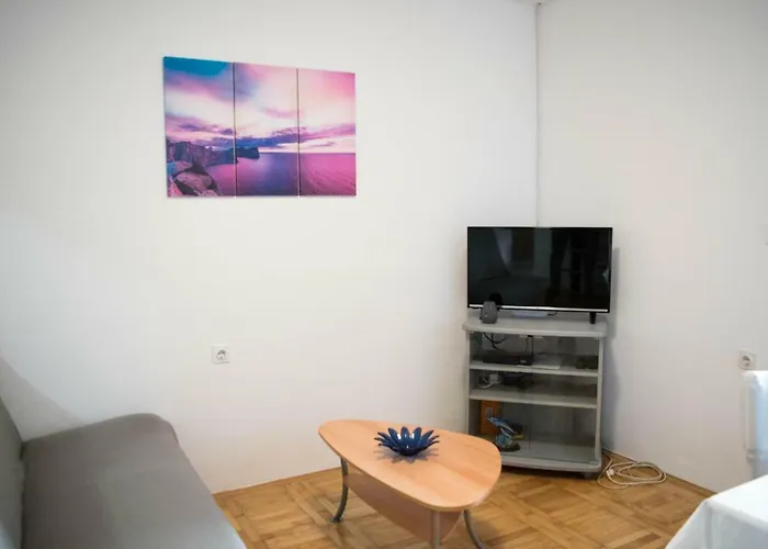 Duje & Roko Apartman *